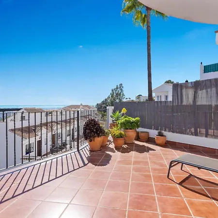 Sunny Flat With Pool By Costarentals - Ref 52 Lägenhet
