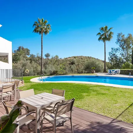 Apartment Sunny Flat With Pool In Hillside By Costarentals - Ref 52