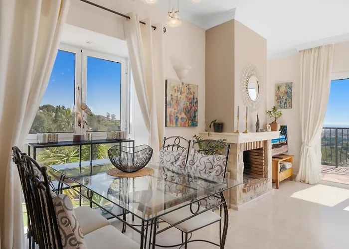 Sunny Flat With Pool By Costarentals - Ref 52